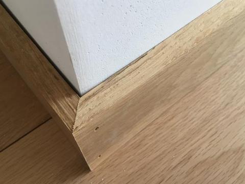 简洁又价廉物美的日式原木踢脚线,原来是这样做的!