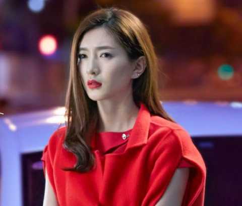 春晚舞台变新颖, 李易峰搭档景甜、江疏影两大美女热情合唱!