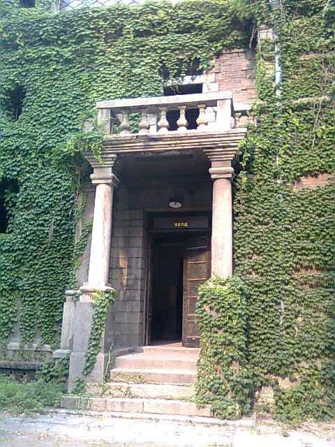 中国吓死人不偿命的"凶宅",菜鸟驴友千万不要去?