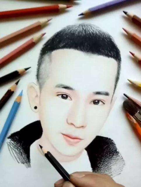 快手网红浩南痛苦流泪,表示兄弟跑的太快了