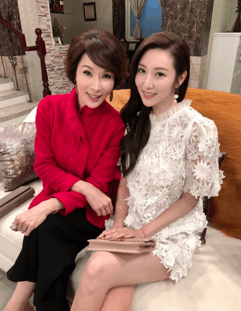 47岁的她原来这么美|林千钰|焦恩俊|老婆_新浪网