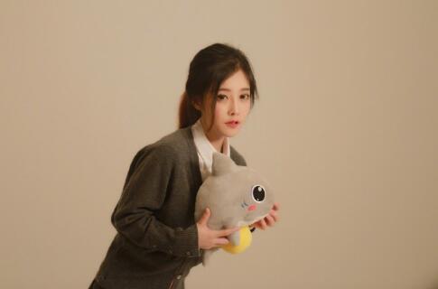 斗鱼主播礼物总榜贡献总合前十名 阿冷后来居