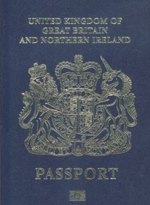 英国护照换血红色与蓝色天然之间差距