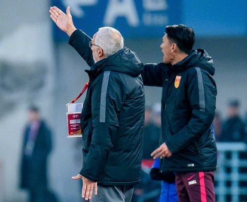 国青输球后球员哭了,中国足协第一时间上诉亚