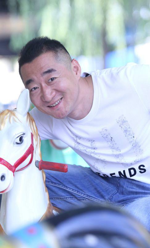 《血色浪漫》中死去的那些小人物,每一个都代表一群人