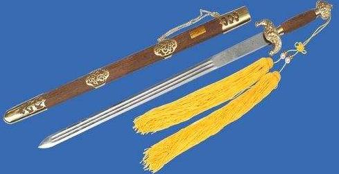 他是南宋最能打仗的人,秉性耿直,意气用事,恃才傲物,不知轻重