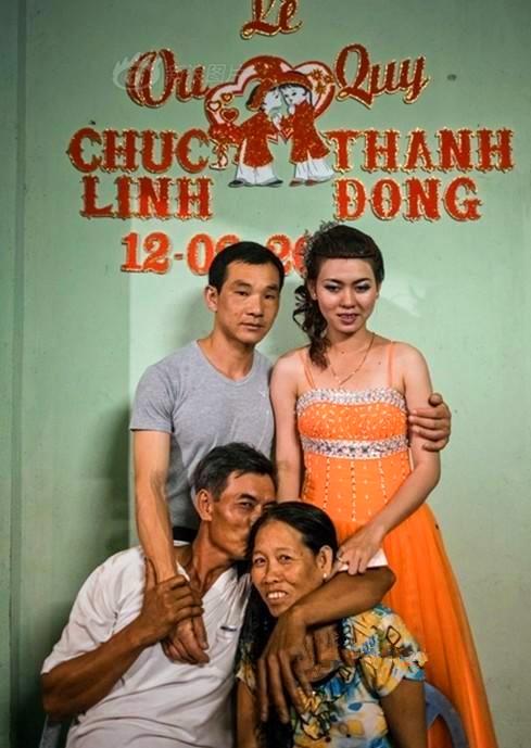 中国小伙去越南旅行,艳遇越南女孩,用两千元就