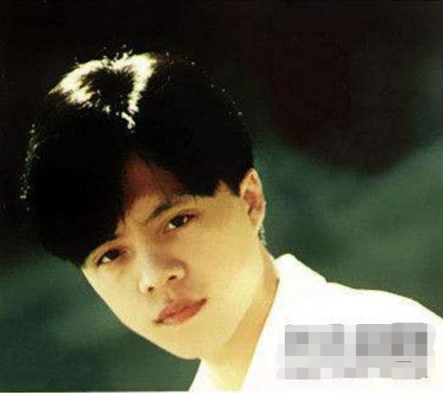 成名,当红时转做幕后,如今改名上《歌手》无人识|李晓东|冬季校园