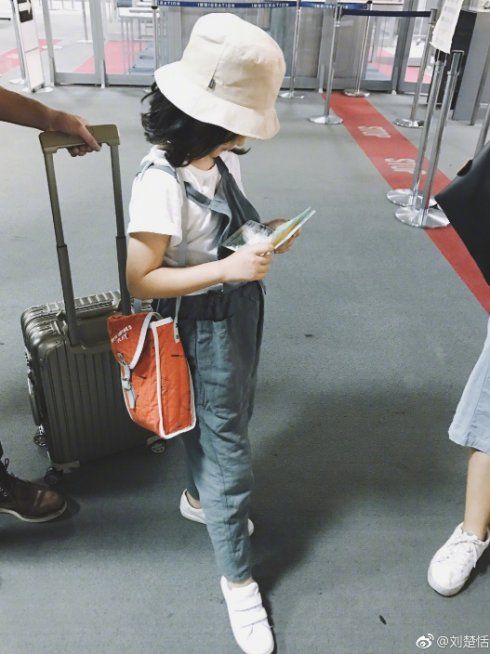 小芈月刘楚恬长大了,8岁就有大长腿,其实小芈姝颜值也不输她