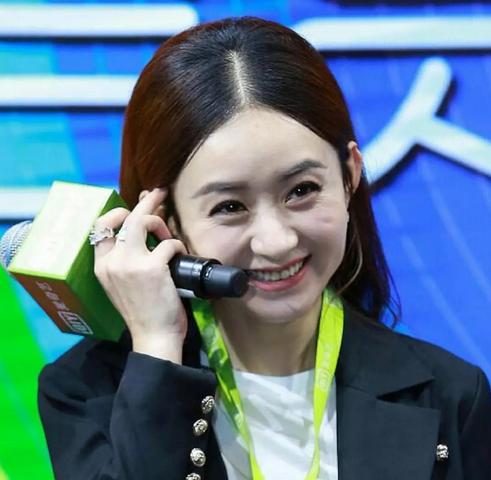 高清镜头下最真实的赵丽颖,肤色暗黄还有小皱纹,工作太拼了么?