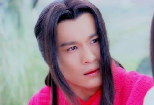 欧阳少恭在《古剑奇谭》中由乔振宇饰演,从欧阳明日到欧阳少恭,乔振宇