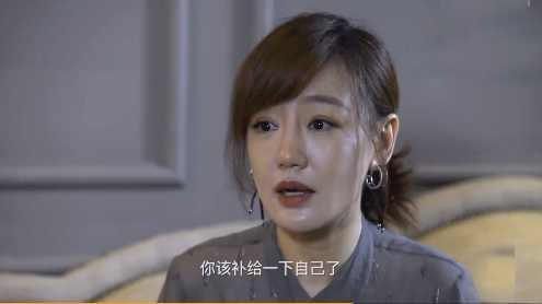 薛佳凝带发修行,撕掉胡歌前女友标签,李雨桐