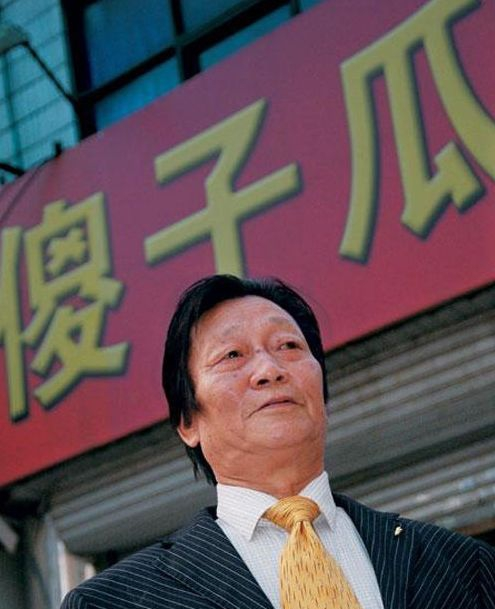 他靠卖瓜子发家 40年前就成为百万富翁,如今却无人认识