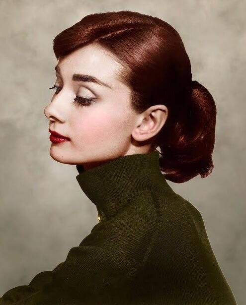 奥黛丽·赫本青纯美丽,那些你不知道的秘密,老照片告诉你