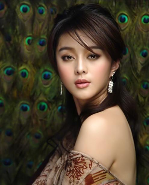 中国最漂亮的8位女星,迪丽热巴第二,第一让人无法接受