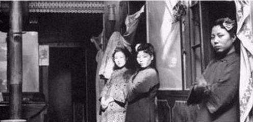 暗娼的隐秘识别途径,社会现象与风险规避分析