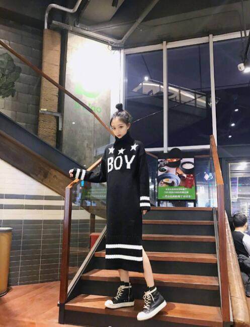 王思聪疑似恋上网红慎婕 颜值不如豆得儿跟韩安冉撕过