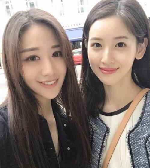 盘点!明星与粉丝合照:胡歌搞怪,刘诗诗优雅,姚明身高差可怕