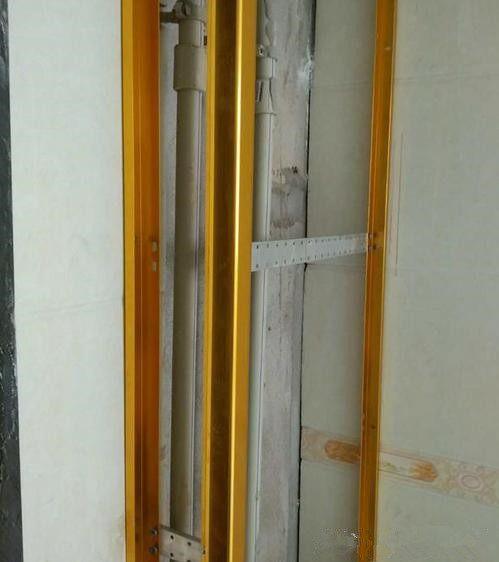 师傅用铝合金加瓷砖包水管,这效果我笑的合不拢嘴,加钱!