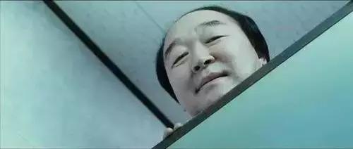 还有在《素媛》里成为童年阴影的校长却在《花游记》里充满反差萌的沙