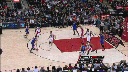 他是美国nba职业篮球最大的奇迹全世界篮球迷都为他疯狂