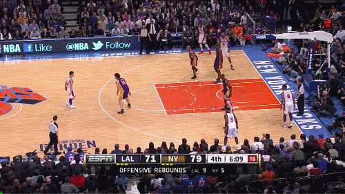 拳王最爱小林子,因为老给他传球乔丹后仰附体跳的高也没用,小林子超级