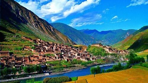 四川最美十大县城排行榜,甘孜阿坝各占3个,成