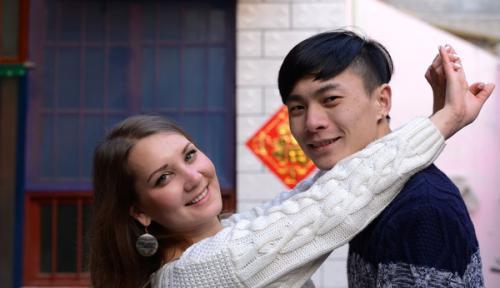 你是如何看待中国男性娶外国人做老婆