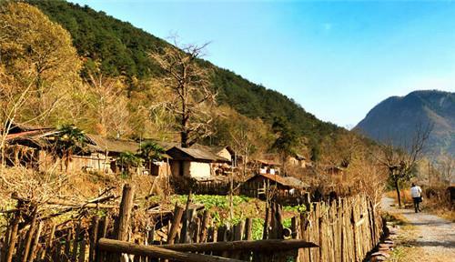 中国最神秘的一个村子，生一人必死一人，百年来人口不变|黄仙洞|村子|人口_新浪新闻