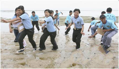 全球史上最恐怖的海啸,造成近30万人伤亡,威力