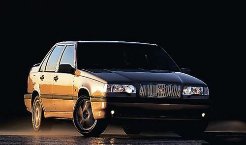 The Inheritance of Nordic Luxury Sports —— Volvo S60