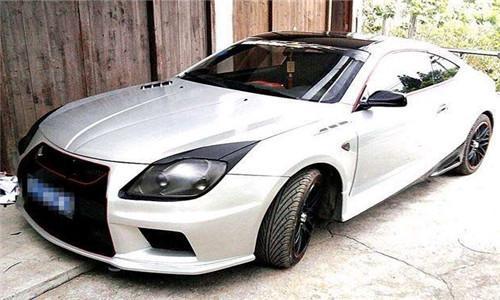 农村小伙酷爱宝马车, 花2万买中华酷宝改装后, 真的是以假乱真!