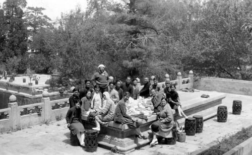 两大豪门历史交锋再添新篇章胜负难料