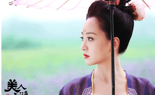 女星古装撑伞照，赵丽颖杨紫同剧PK，杨幂吴倩美成画