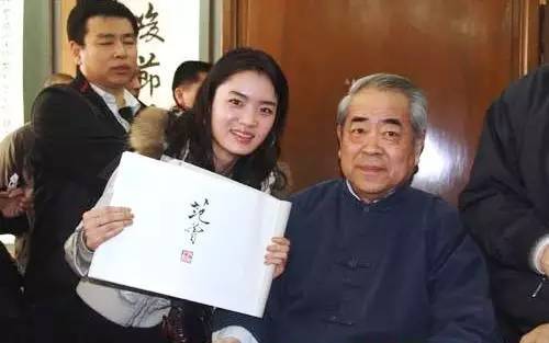范曾先生来来来看看你的书法到底咋样