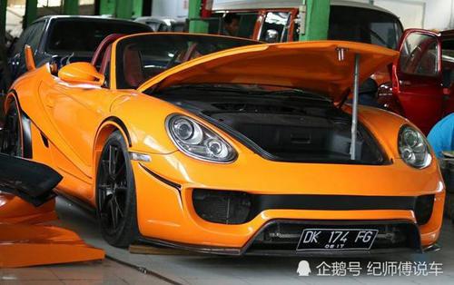 小伙自己动手改装保时捷boxster