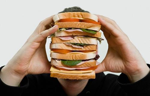 男人45岁之后,无度的大吃大喝会引发三种慢性病,赶紧记住了