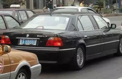 全国88888车牌都在谁手上