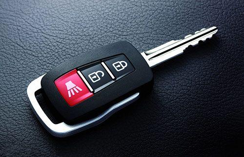 开车十年的老司机,车钥匙的实用按钮都没搞懂?惭愧!-新浪汽车