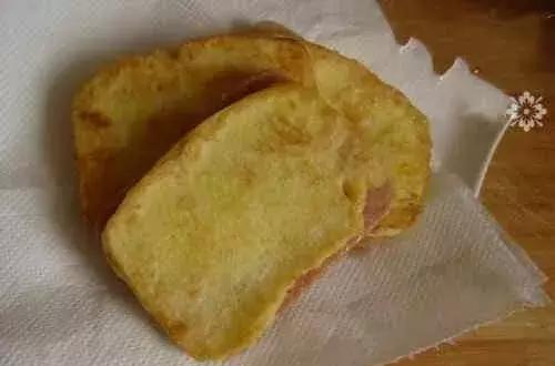 剩馒头这么吃 分分钟钟变成停不下嘴的小零食!
