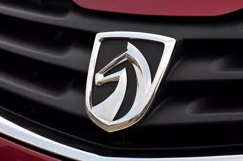 先有伯乐后有千里马,看来中国还是有伯乐的. 汉腾