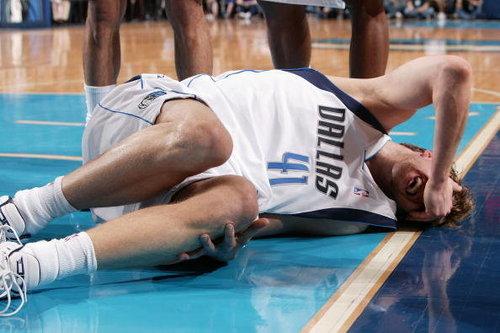组图nba球星那些受伤瞬间痛苦表情让众人揪心不已
