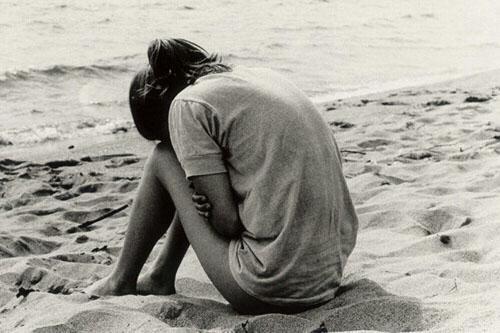 今天是一年一度的国庆佳节,中秋佳节,很多思绪万千,很压抑,我不知道从