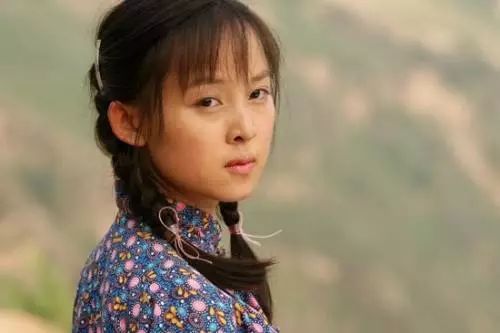 巧珍多年来的倾慕和高加林情感的空白促成了他们在一起