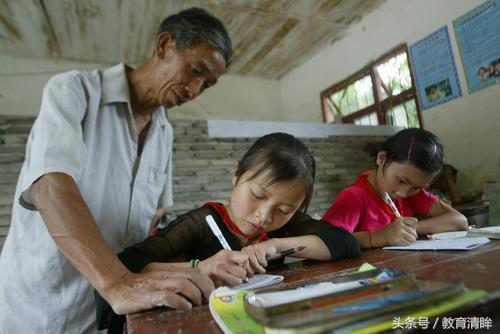 未来三年,满三十年教龄的农村教师职称易评,工