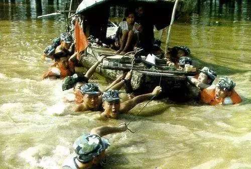 请记住, 他们是中国军人!