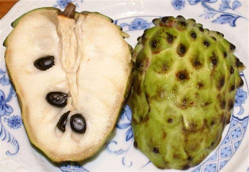 市面上卖58元一斤,味 道比酸奶还好吃|水果|冰淇淋|番荔枝_新浪新闻