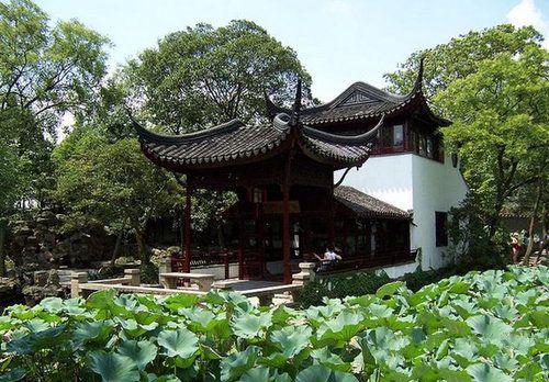 位于江苏省苏州市,始建于明正德初年(16世纪初),是江南古典园林的代表