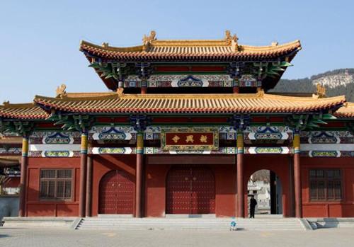 朱元璋坐上皇位,再次来到皇觉寺,写下了一副对联,几乎无人不知