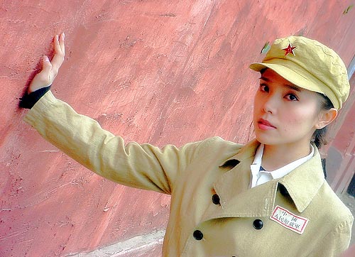 演了20年主角没红,34岁终于大火,却因丈夫病逝,含泪隐退娱乐圈|李佳璇